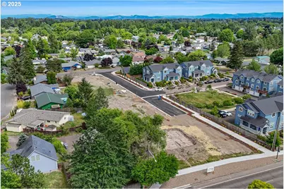235 SE Jensen Ave, Corvallis, OR 97333 - Photo 10