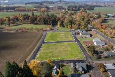 2 W Grant St #2, Carlton, OR 97111 - Photo 12