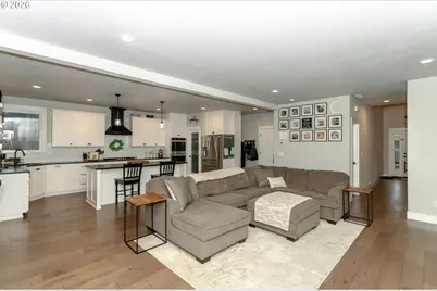 1551 Alsea Dr, Eugene, OR 97408 - Photo 6