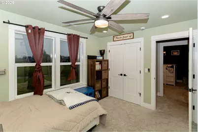 1551 Alsea Dr, Eugene, OR 97408 - Photo 28