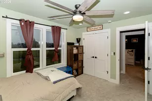 1551 Alsea Dr, Eugene, OR 97408 - Photo 28