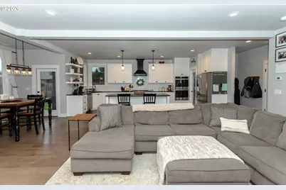 1551 Alsea Dr, Eugene, OR 97408 - Photo 4