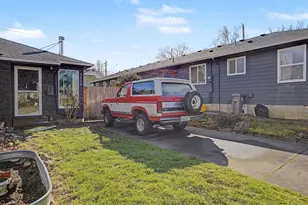 3608 SE Center St, Portland, OR 97202 - Photo 40