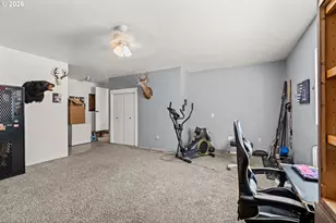 696 Crowe Ave, Drain, OR 97435 - Photo 18