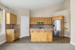 2601 NE Bobbi Ct, Prineville, OR 97754 - Photo 10