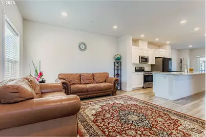 15800 NW Sparks Ln, Portland, OR 97229 - Photo 4