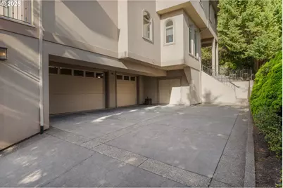 370 NW 81st Pl, Portland, OR 97229 - Photo 14