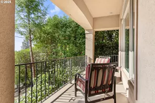 370 NW 81st Pl, Portland, OR 97229 - Photo 22