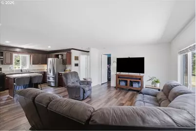 29727 Santiam Terrace Rd, Lebanon, OR 97355 - Photo 6
