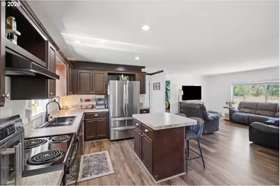 29727 Santiam Terrace Rd, Lebanon, OR 97355 - Photo 10