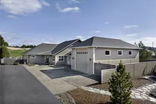 2116 E Willow Loop, Florence, OR 97439 - Photo 4