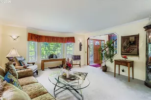 8225 SW Gearhart Dr, Beaverton, OR 97007 - Photo 6