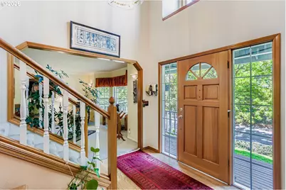 8225 SW Gearhart Dr, Beaverton, OR 97007 - Photo 4