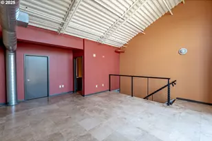 1030 NW 12th Ave, Portland, OR 97209 - Photo 16
