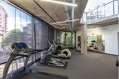 1030 NW 12th Ave #526, Portland, OR 97209 - Photo 36