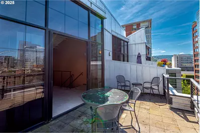 1030 NW 12th Ave #526, Portland, OR 97209 - Photo 26