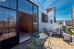 1030 NW 12th Ave, Portland, OR 97209 - Photo 26