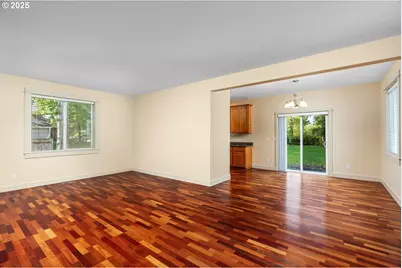 2105 NE Cleveland Ave, Gresham, OR 97030 - Photo 12