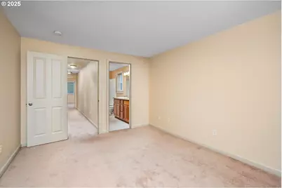 2105 NE Cleveland Ave, Gresham, OR 97030 - Photo 16