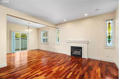 2105 NE Cleveland Ave, Gresham, OR 97030 - Photo 6