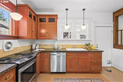 535 N Simpson St, Portland, OR 97217 - Photo 14