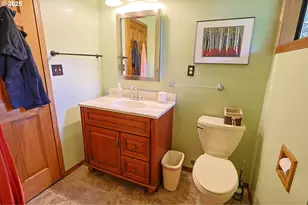 95743 Haynes Way Ln, North Bend, OR 97459 - Photo 20
