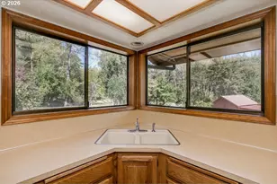 78548 Rat Creek Rd, Cottage Grove, OR 97424 - Photo 22