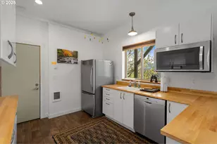 400 Cherry Hill Dr, Mosier, OR 97040 - Photo 38