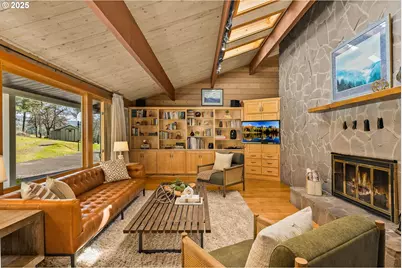 400 Cherry Hill Dr, Mosier, OR 97040 - Photo 10