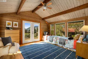 400 Cherry Hill Dr, Mosier, OR 97040 - Photo 24