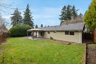 7402 SW Locust St, Portland, OR 97223 - Photo 24