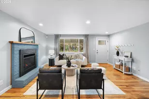 7402 SW Locust St, Portland, OR 97223 - Photo 6