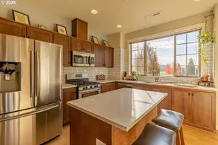 7974 NE Heiser St, Hillsboro, OR 97006 - Photo 8