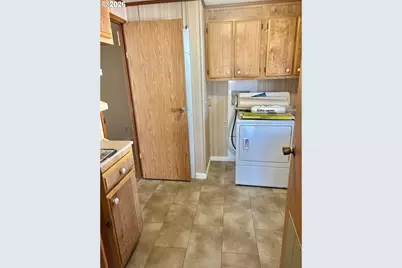 503 SE Sheridan Rd #8, Sheridan, OR 97378 - Photo 8
