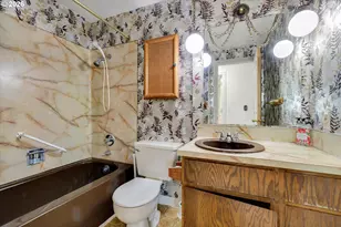 13735 SE Rhone St, Portland, OR 97236 - Photo 20