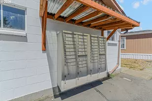 1523 SE 162nd Ave, Portland, OR 97233 - Photo 10