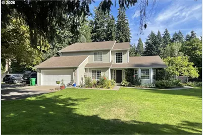 4616 SE Hull Ave, Milwaukie, OR 97267 - Photo 2