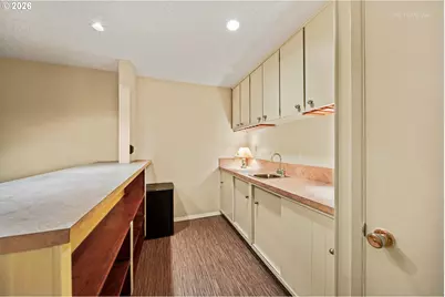 17738 Kelok Rd, Lake Oswego, OR 97034 - Photo 26