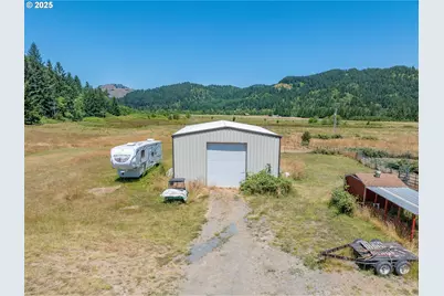 45651 Johnson Mountain Rd, Powers, OR 97466 - Photo 16