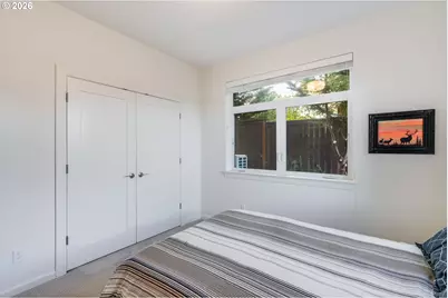 77 NE 58th Ave, Portland, OR 97213 - Photo 14