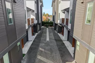 77 NE 58th Ave, Portland, OR 97213 - Photo 36