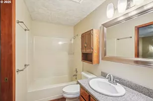 1334 NE 155th Ave, Portland, OR 97230 - Photo 12