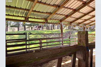 25307 NE 212th Ave, Battle Ground, WA 98604 - Photo 10