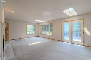 1530 NE Marine Dr, Portland, OR 97211 - Photo 18