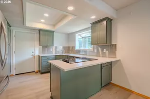 1530 NE Marine Dr, Portland, OR 97211 - Photo 22