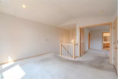 1530 NE Marine Dr, Portland, OR 97211 - Photo 34