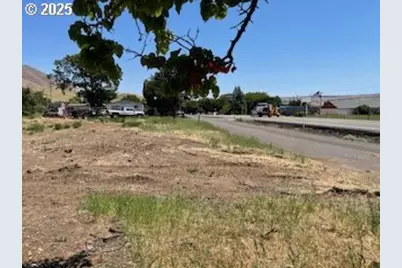 9251 State Route 14, Wishram, WA 98673 - Photo 20