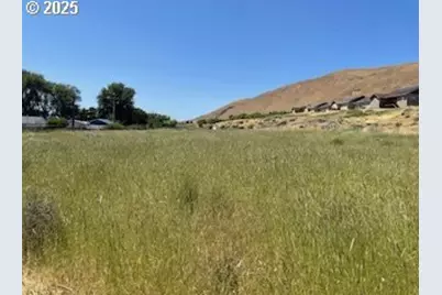 9251 State Route 14, Wishram, WA 98673 - Photo 12