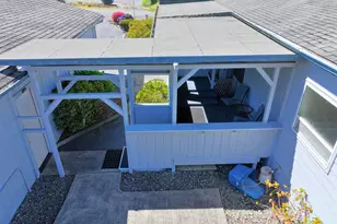 98609 Camellia Dr, Brookings, OR 97415 - Photo 32