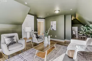 9001 SW Robert Gray Ln, Portland, OR 97225 - Photo 18